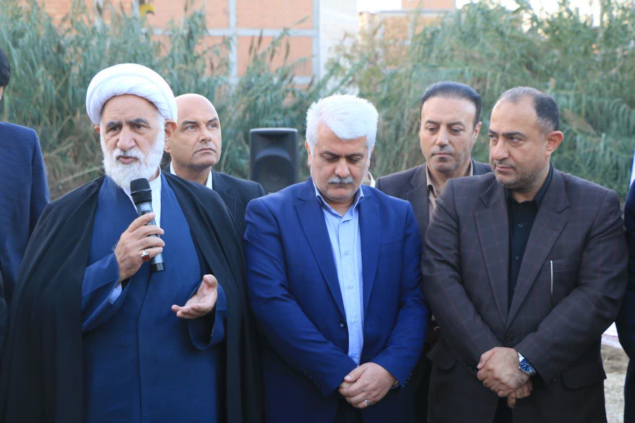 آيين کلنگ زني احداث مجتمع مسکوني 35 واحدي ياسين درشهرستان بابل