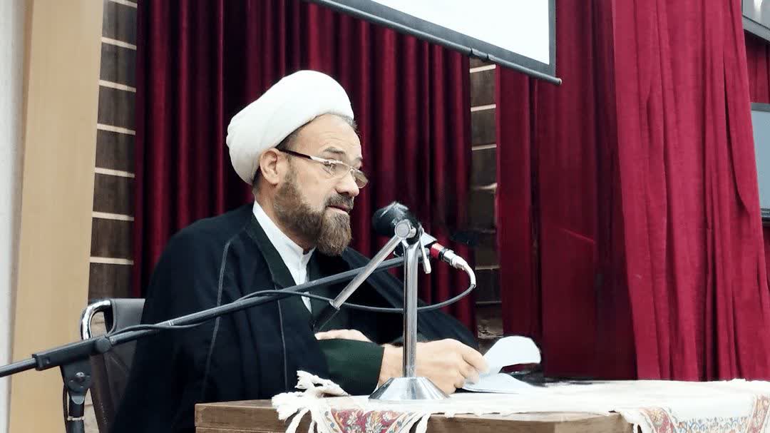 شجاعت حضرت زهرا (س) الگويي بي‌بديل براي پهلوانان امروز است