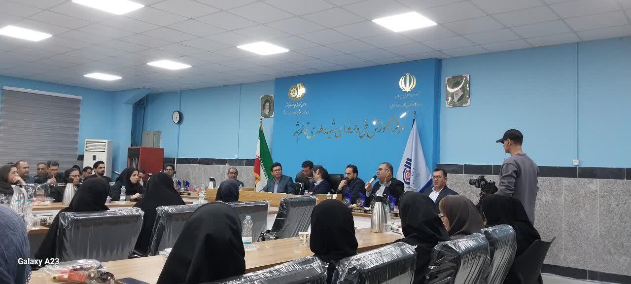 الگوي هم‌افزايي با شهرداري، مشکل 10 ساله قائمشهر را حل کرد/ 7 هزار نفر در طرح «هم‌نوا» آموزش ديدند