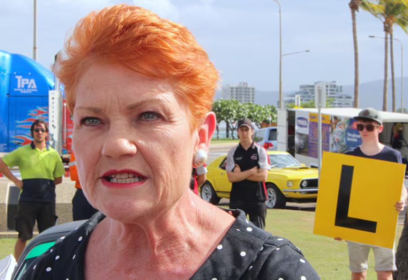 جنجال در پارلمان استرالیا پس از پوشیدن برقع توسط نماینده راست افراطی