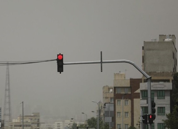 مدارس و دانشگاه‌های استان تهران «غیرحضوری» شدند/ کارمندان با نظر مدیر دورکار