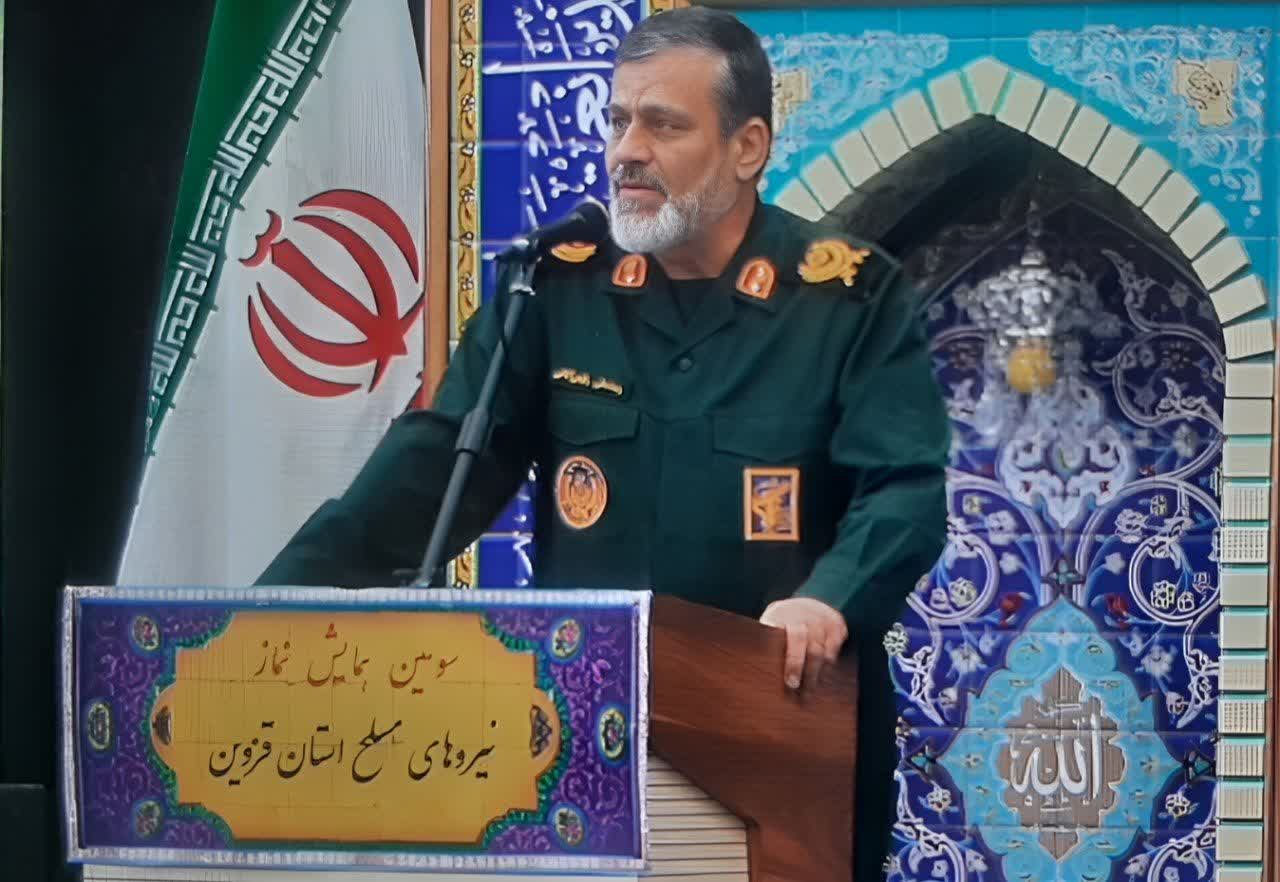 سپاه پاسداران در زمان متوقف نمي‌شود