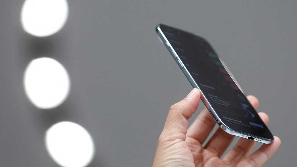 Slim iPhone Air could be a design win for Apple, say analysts