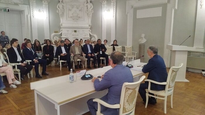 خبرگزاری آریا