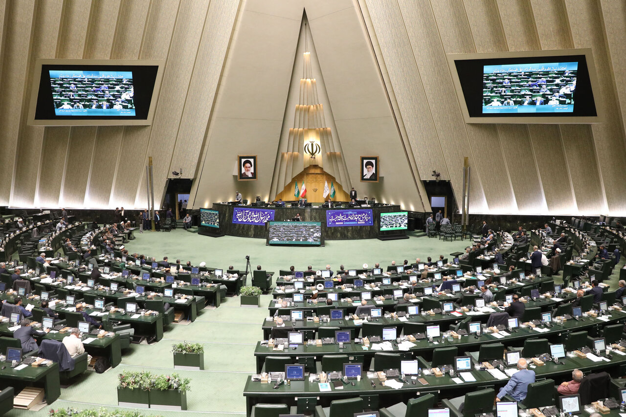 بررسی دو فوریتی طرح استفساریه انتخابات تناسبی شوراها