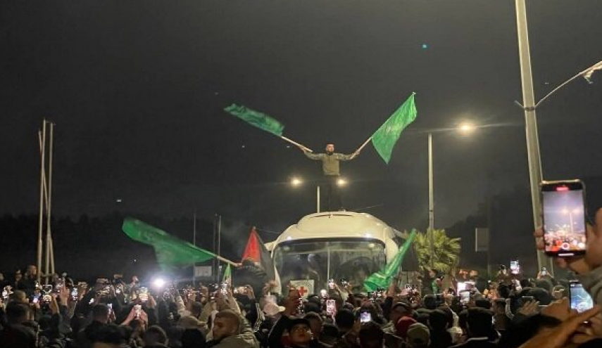 کارشکنی اسرائیل در توافق آتش‌بس/ شاباک نام 100 نفر از زندانیان فلسطینی را حذف کرد