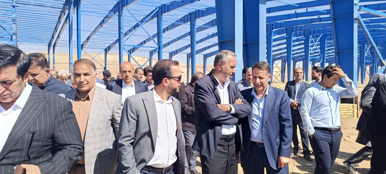 راه‌آهن اصفهان–داران–ازنا، محور توسعه غرب کشور؛ مطالبه کميسيون عمران براي تسريع در تکميل پروژه