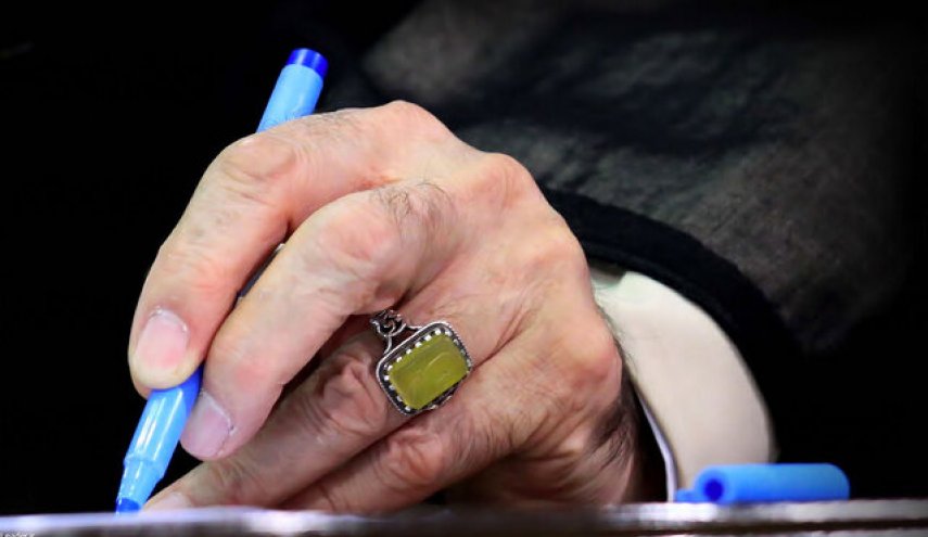 پیام تسلیت رهبر انقلاب در پی درگذشت خیّرِ نیکوکار حاج حسین مهدیان