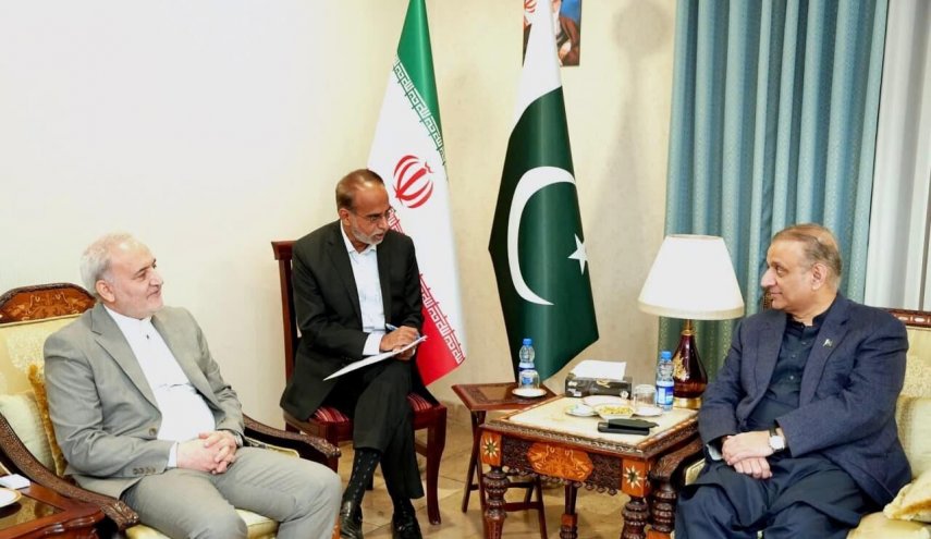 وزیر ارتباطات پاکستان: همیشه در خط مقدم تقویت همکاری‌ها با ایران باقی می‌مانیم