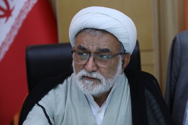 انرژی رکن امنیت کشور است/ وزارتخانه‌ها و مردم را در مسیر قانون‌گذاری هدفمند و منطقی همراهی می کنیم