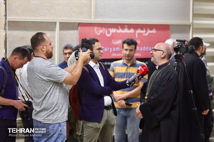 بهره‌برداری از ایستگاه سرباز؛ اواخر آبان/ با نظر شهردار تهران معماری ایستگاه مریم مقدس به شکل کنونی تغییر کرد