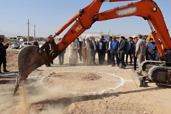 احداث شبکه آب شرب سایت 48 هکتاری نهضت ملی مسکن دامغان کلنگ زنی شد