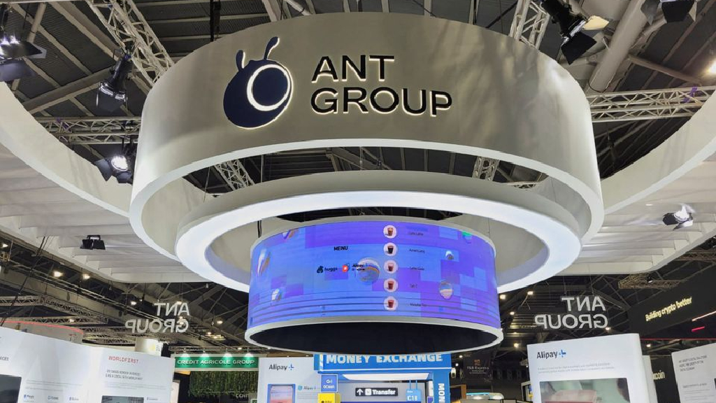 Chinese tech giants pause stablecoin plans after Beijing steps in, FT reports