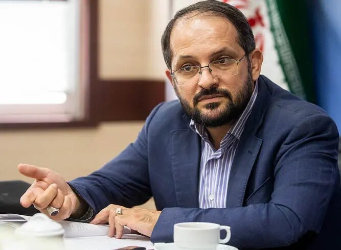 پرداخت تنها 57 میلیارد تومان یارانه غذا به دانشگاه آزاد در 8 سال گذشته/ آمادگی برای اسکان دانشجویان دانشگاه‌های وزارت علوم و بهداشت