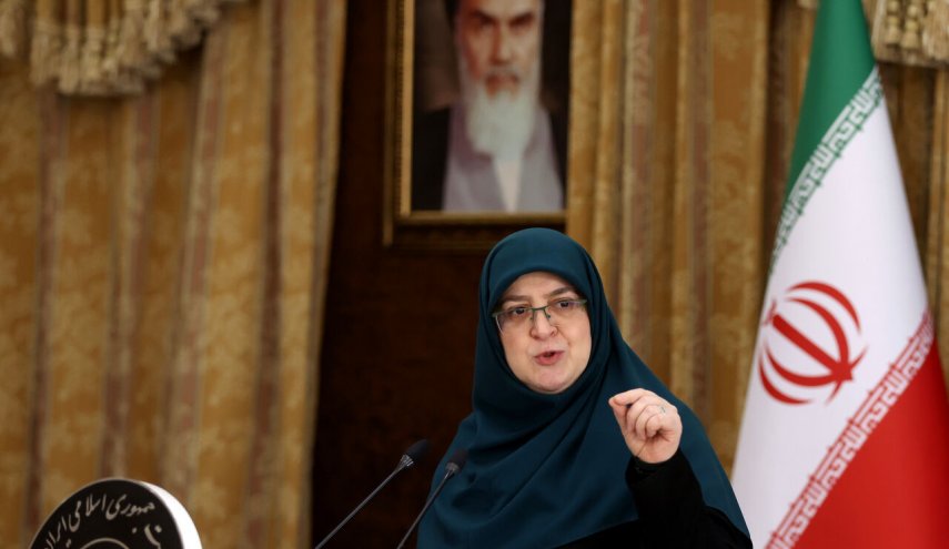 مهاجرانی: 700 کیلوگرم شمش طلای استاندارد وارد کشور شد/ حراج شمش به زودی