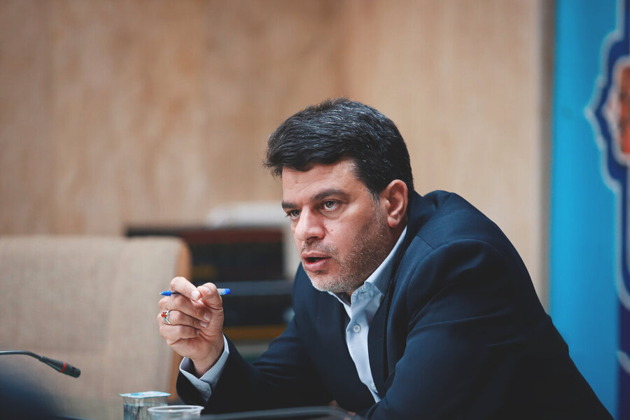 اقتصاد ایران باید با آزادسازی ظرفیت‌های داخلی روی پای خود بایستد