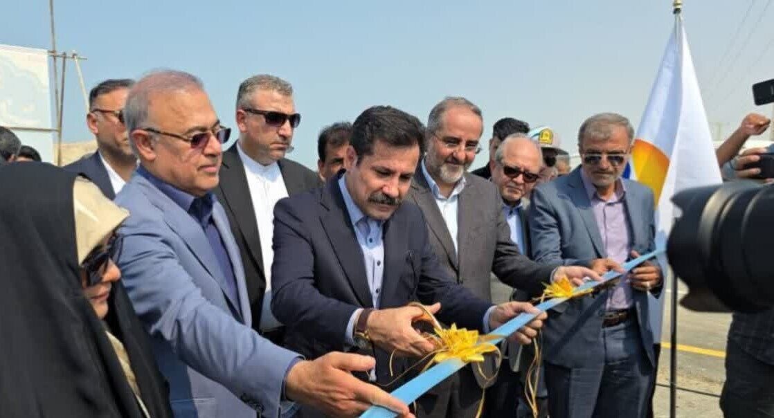 برگزاري آيين بهره‌برداري از قطعه سوم بزرگراه خليج فارس/بازديد احمد مرادي از نيروگاه سيکل ترکيبي قشم