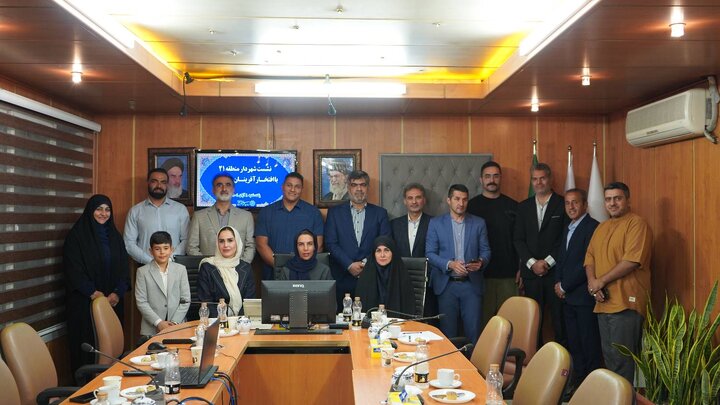 ورزشکاران سرمايه‌هاي اجتماعي شهر هستند