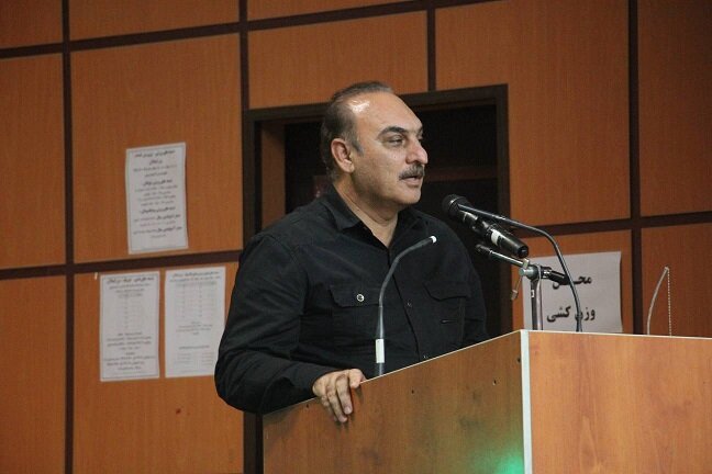 خدمت به مردم،عمل به آرمان‌هاي اهل‌بيت(ع) است