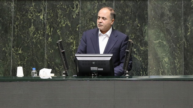 برنامه ریزی برای ثبت سفارش جهت تامین نهاده های دامی تا تیرماه سال آینده/ تخصیص ارز برای واردات نهاده‌های دامی باید اولویت کشور باشد