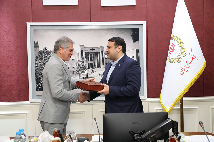 رئيس ستاد اجرايي انتقال منصوب شد/ تاکيد مديرعامل بانک ملي ايران بر استمرار خدمات بهينه به مشتريان و تکريم همکاران جديد