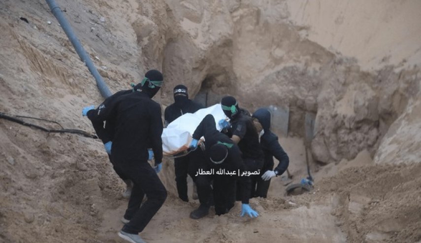 قسام تحويل جسد اسير صهيونيست را به تعويق انداخت