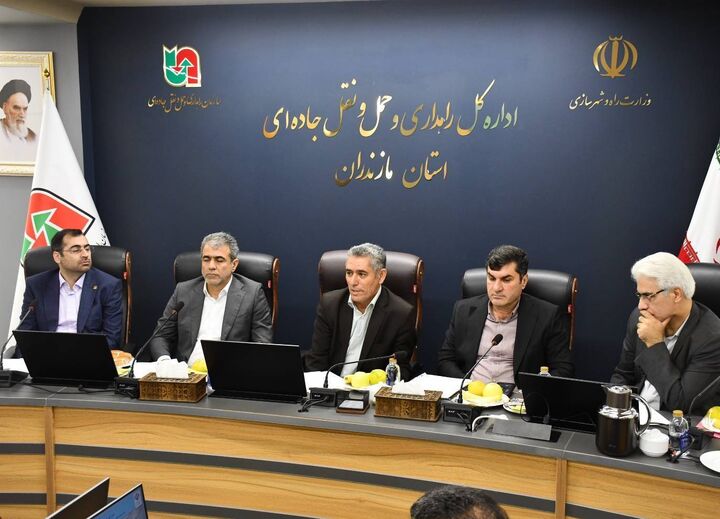 برگزاري نشست منطقه‌اي استان‌هاي شمال و شمال شرق کشور براي اجراي عمليات راهداري زمستاني