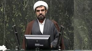 اقتصادِ بدون فرهنگ خودباوري و قناعت به رانت و تجمل مي‌انجامد