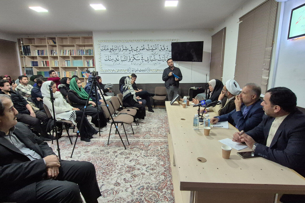 دانشجويان خارج‌ از کشور سرمايه‌هاي علمي و آينده‌سازان ايران/ مسائل دانشجويان ايراني در کميسيون آموزش مجلس پيگيري مي‌شود