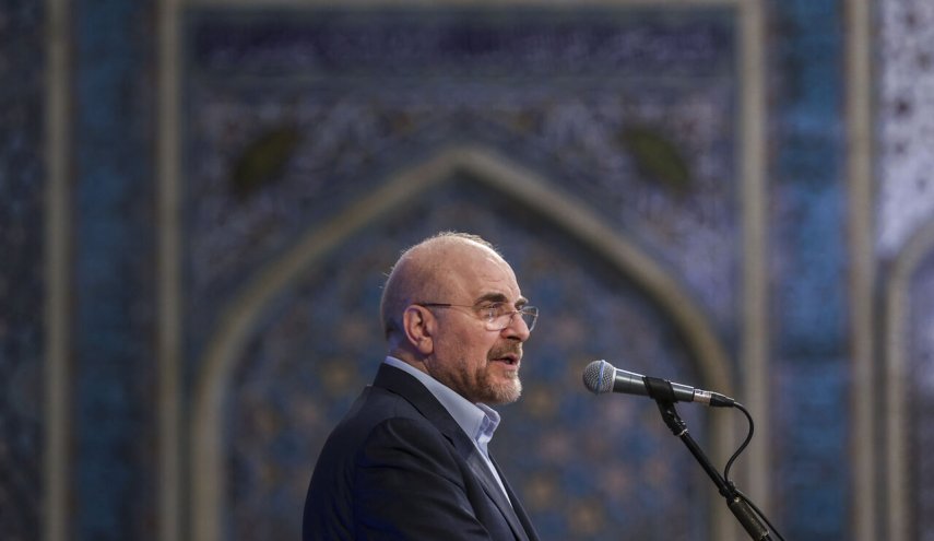 قالیباف: 13 آبان یک حقیقت جاری است/ کشوری که استقلال ندارد، هیچ ندارد