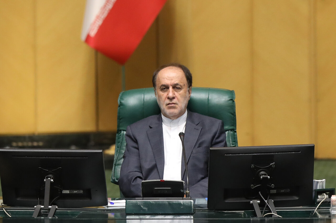 استکبارستيزي ملت ايران در يوم‌الله 13 آبان/مردم همچنان بر آرمان‌هاي امام و تاکيدات مقام معظم رهبري پايبند هستند