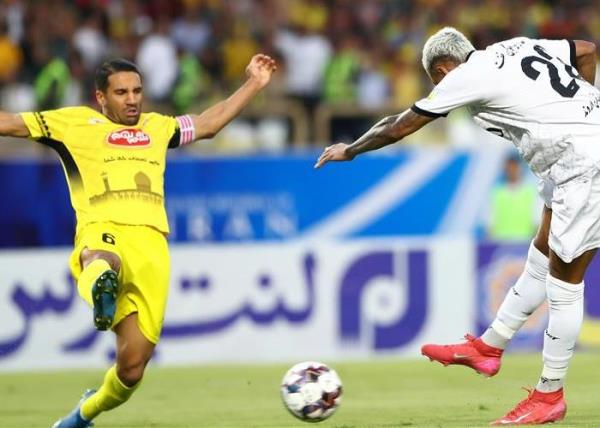 فرار  فجر از شکست خانگی در دقیقه 4+90