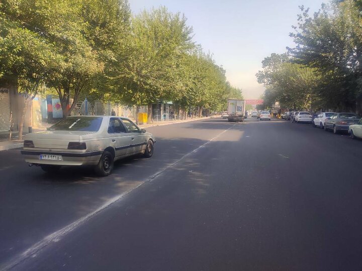 بهسازي 80 درصدي معابر سطح منطقه 11 با توزيع بيش از 2500 تن آسفالت