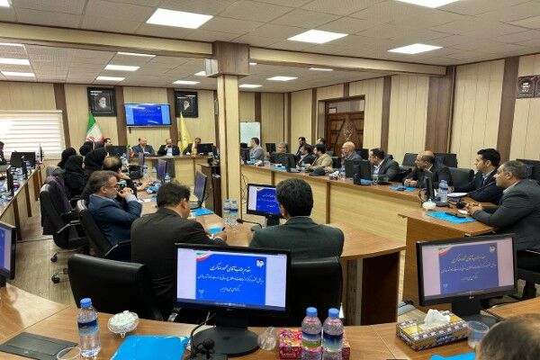 تأکيد بر هم‌افزايي و تحول در ارتباطات رسانه‌اي در نواحي راه آهن