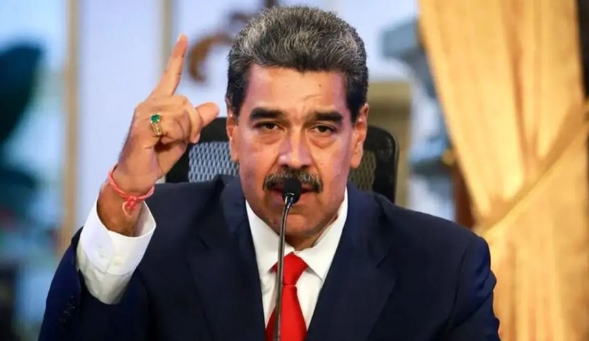 «مادورو» در واکنش به استقرار نظامی آمریکا در کارائیب: «با تهدید، ما قوی‌تر شده‌ایم»