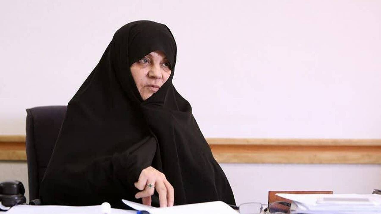 نظارت مجلس بر اجرای قانون برنامه باید ادامه پیدا کند