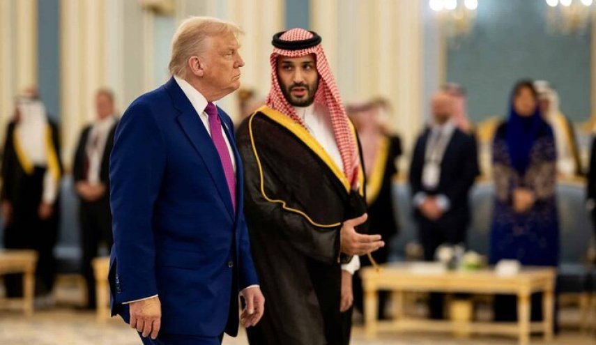 ترامپ: در حال بررسی قرارداد فروش جنگنده‌های اف-35 به عربستان سعودی هستم