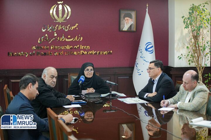 دستور وزیر راه و شهرسازی برای بهره برداری از راه آهن میانه- اردبیل و خاش-چابهار تا پایان سال