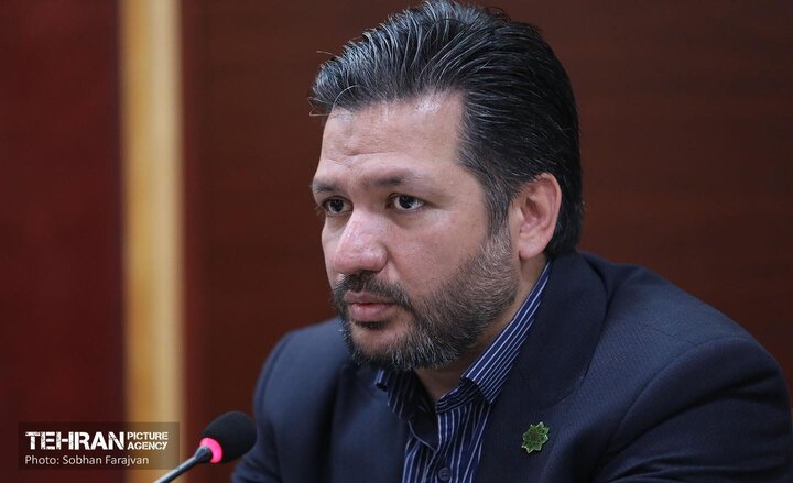 از 110 هزار تن قير مورد نياز ساليانه تنها 16 هزار تن به دليل محدوديت LC خارج از بورس خريداري شده است