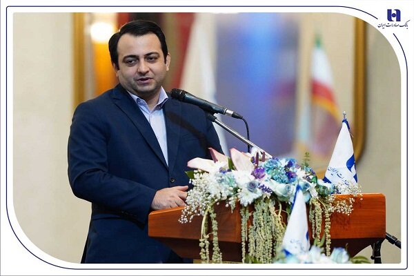 راهبرد بانک صادرات؛ خروج از بنگاه‌داری و تمرکز بر فعالیت‌های مولد