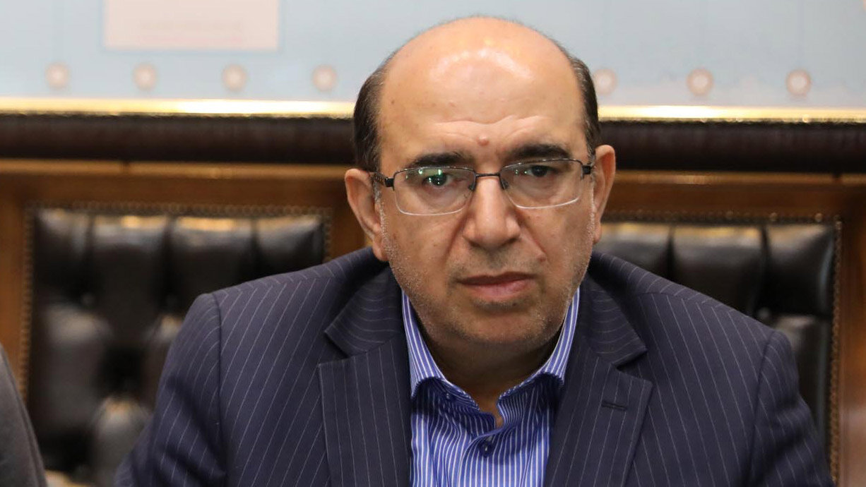 دولت صنایع را در توسعه نیروگاه‌ها کمک کند