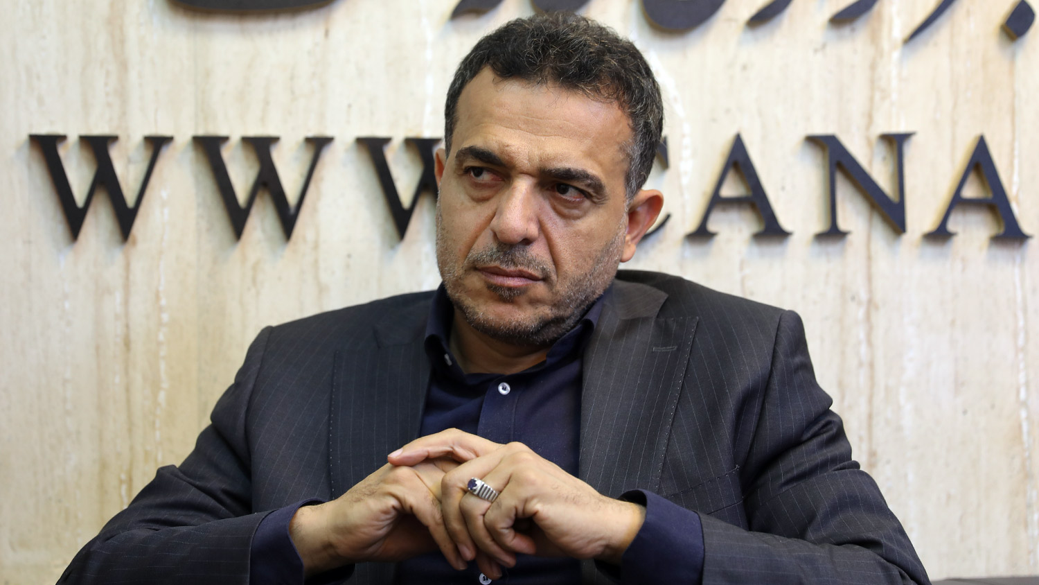 نشست صوفي با مسئولان ورزش استان همدان /صندوق مسووليت هاي اجتماعي با مشارکت صنايع مشکلات ورزش همدان را حل مي کند