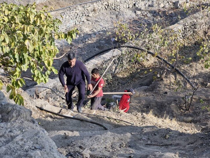 جلوگيري از تخريب بستر رودخانه و جمع‌آوري ادوات ساخت و ساز غيرمجاز در حريم روستاي کشار بالا