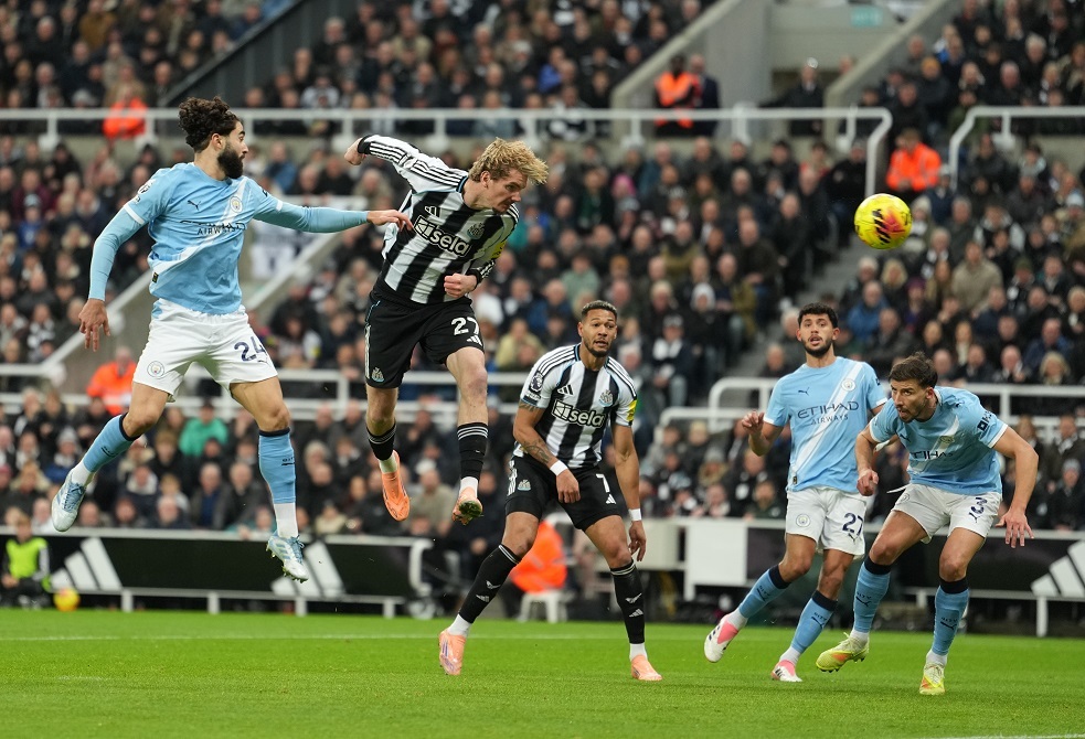 نيوکاسل يونايتد يفاجئ مانشستر سيتي (فيديو)