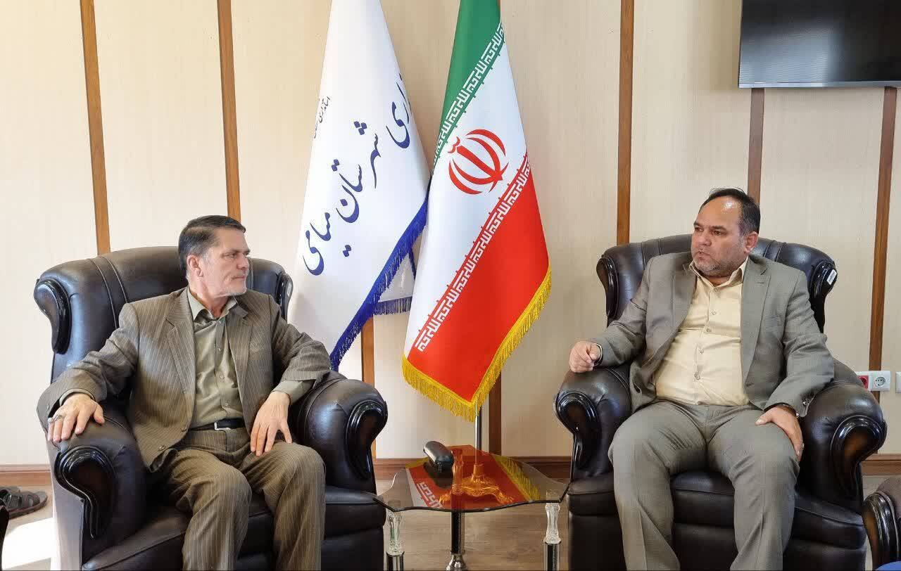 بررسي چالش‌ها و برنامه‌هاي توسعه‌اي شهرستان شاهرود