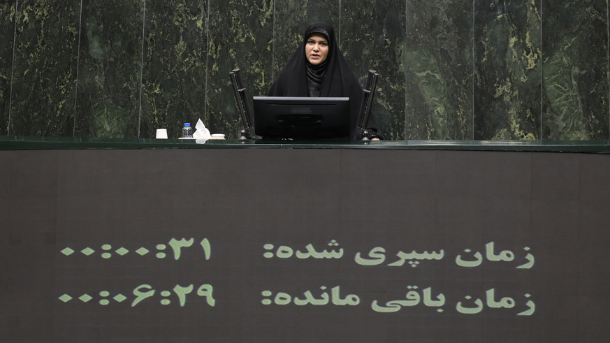 دولت به بی‌عدالتی در پرداخت حقوق‌ها خاتمه دهد