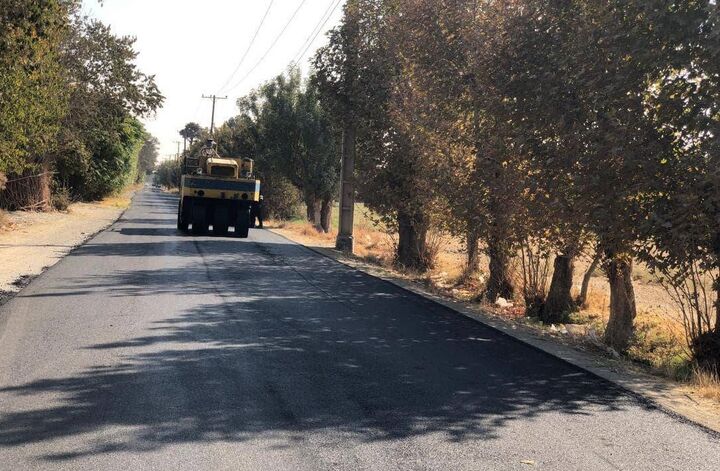 پایان عملیات روکش آسفالت محورهای روستایی شکرآباد و مرتضی‌گرد به جعفرآباد جنگل