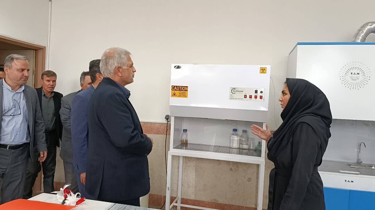 افتتاح اولين کلينيک گياه‌پزشکي و آزمايشگاه آب و خاک در دانشگاه ملي مهارت