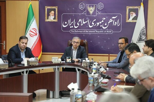 گام جديد راه‌آهن براي تسهيل سفر توان‌خواهان/ از بازسازي واگن‌ها تا آموزش کارکنان