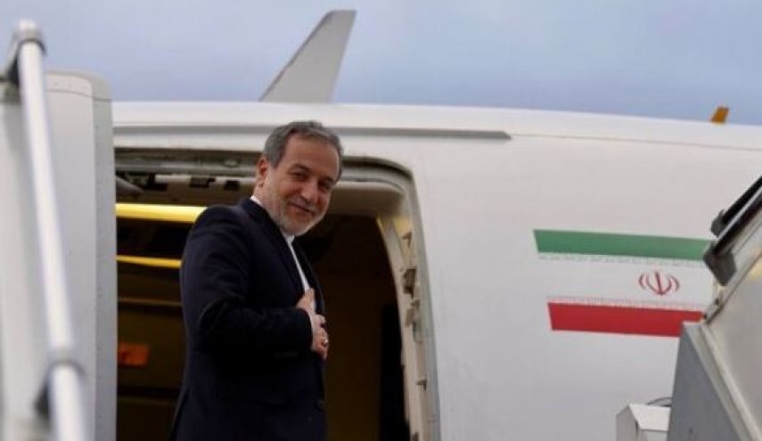 عراقچی عازم پاریس شد